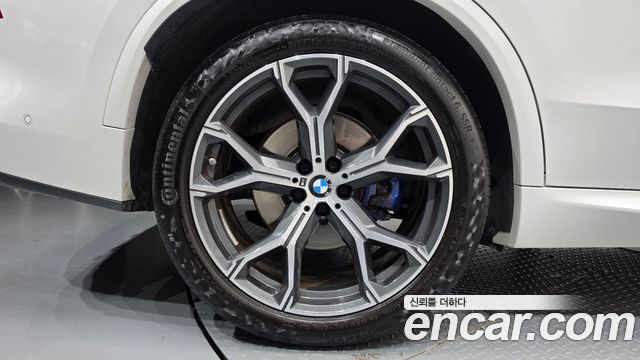 BMW X5 2025 — photo 5