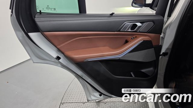 BMW X5 2025 — photo 15