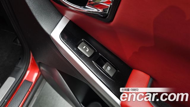 KG Mobility KORANDO 2014 — photo 19