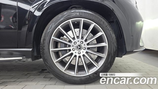 Mercedes-Benz GLE-Class 2025 — photo 7