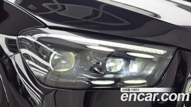 Mercedes-Benz GLE-Class 2025 — photo 8