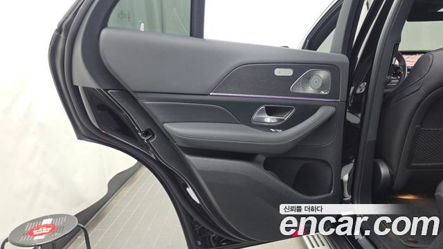 Mercedes-Benz GLE-Class 2025 — photo 15
