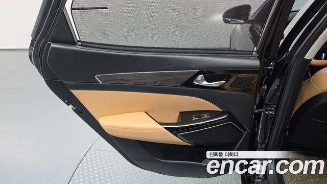 Kia K7 2020 — photo 15