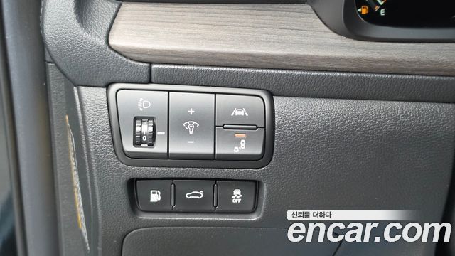 Kia K7 2020 — photo 27