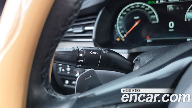 Kia K7 2020 — photo 33