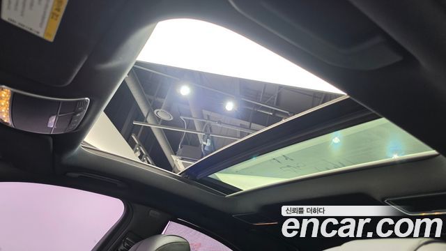 Mercedes-Benz S-Class 2016 — photo 18