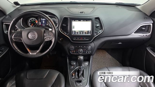 Jeep Cherokee 2019 — photo 10
