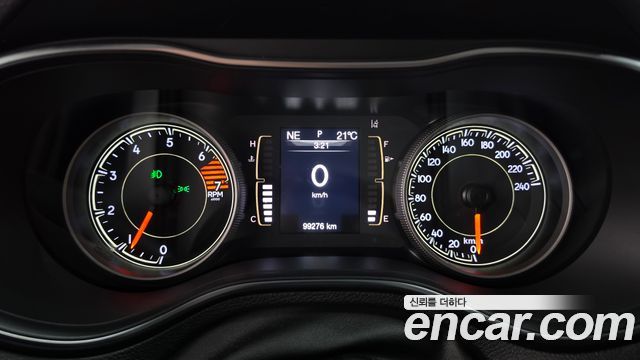 Jeep Cherokee 2019 — photo 11