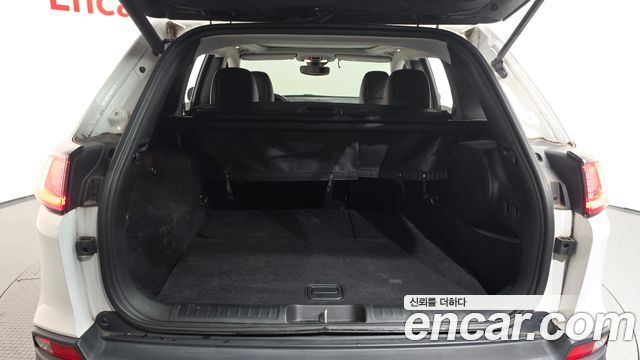 Jeep Cherokee 2019 — photo 33