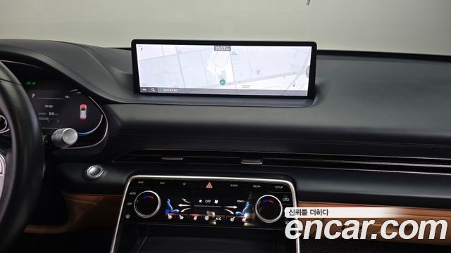 Genesis GV80 2020 — photo 13
