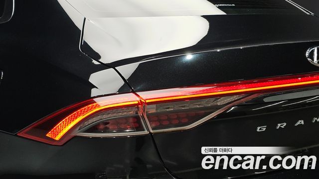 Hyundai Grandeur 2020 — photo 9