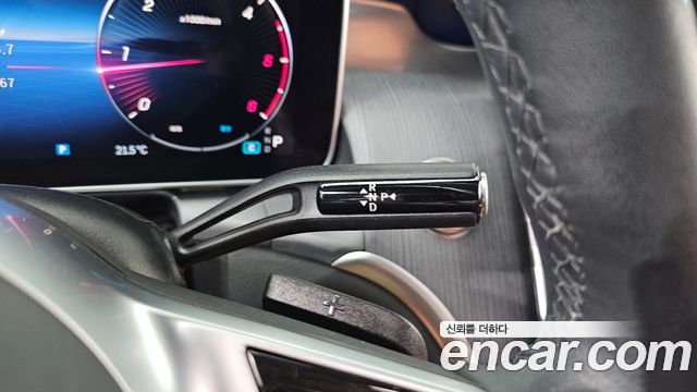 Mercedes-Benz GLC-Class 2024 — photo 12
