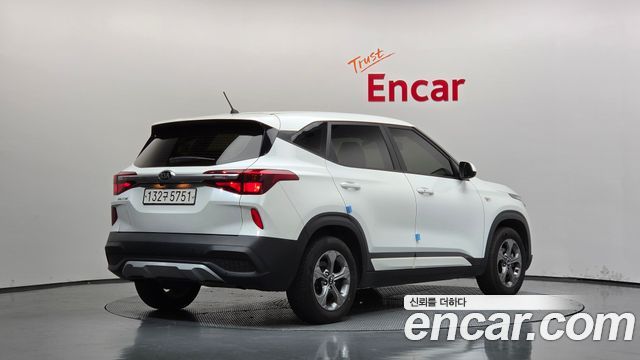 Kia Seltos 2022 — photo 2