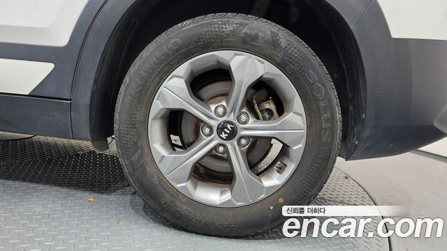 Kia Seltos 2022 — photo 7
