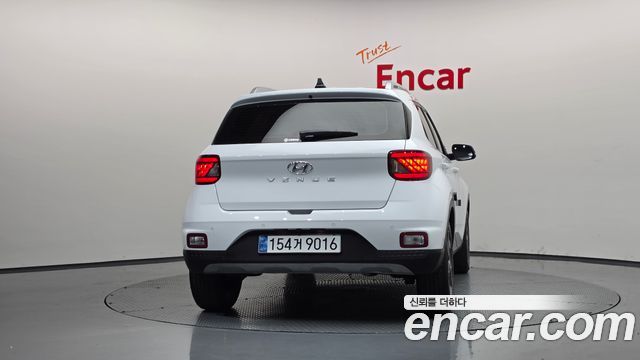 Hyundai Venue 2022 — photo 4