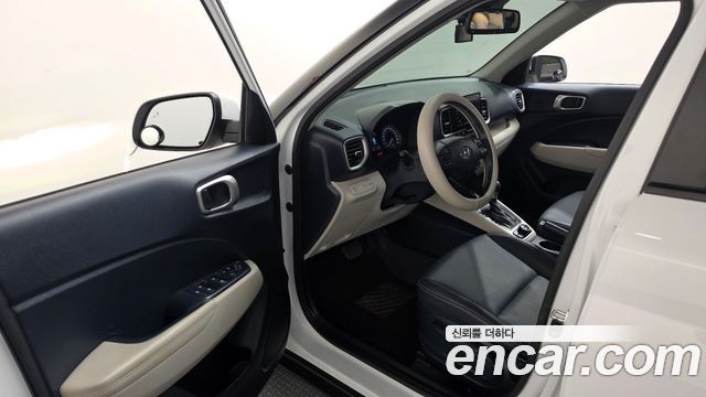 Hyundai Venue 2022 — photo 10