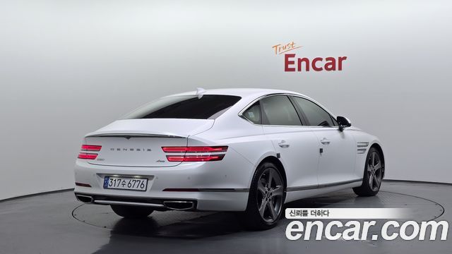 Genesis G80 2023 — photo 2