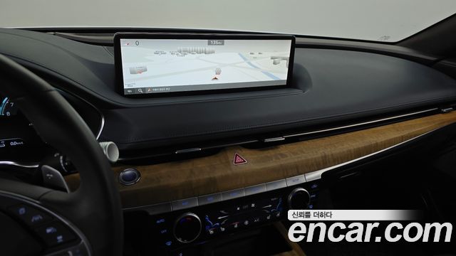 Genesis G80 2023 — photo 12