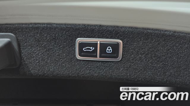 Genesis G80 2023 — photo 16