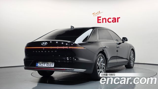 Hyundai Grandeur 2023 — photo 2