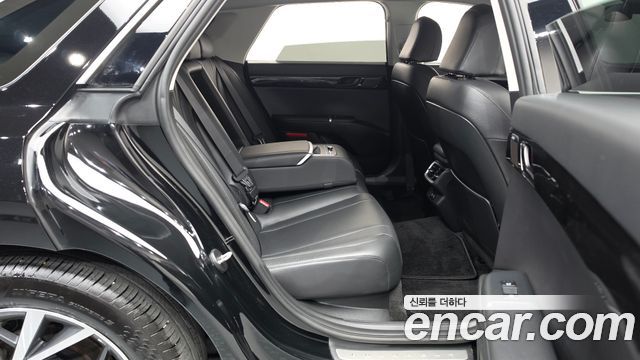 Hyundai Grandeur 2023 — photo 17