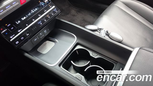 Hyundai Grandeur 2023 — photo 31