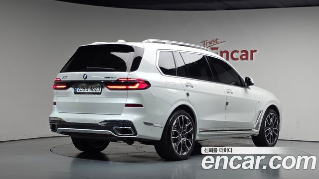 BMW X7 2024 — photo 2
