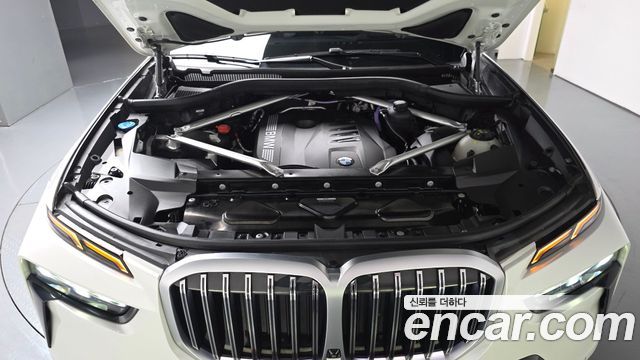 BMW X7 2024 — photo 6