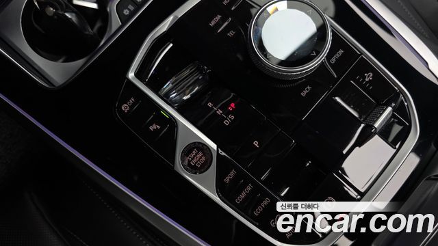 BMW X7 2024 — photo 12