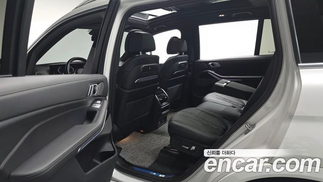 BMW X7 2024 — photo 18