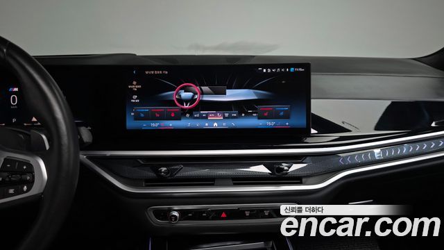 BMW X7 2024 — photo 20