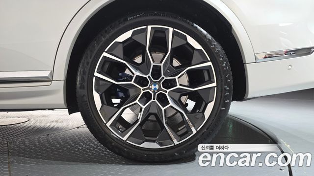 BMW X7 2024 — photo 7