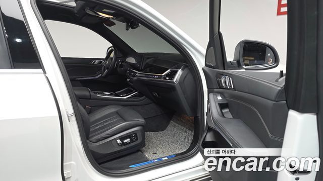 BMW X7 2024 — photo 16