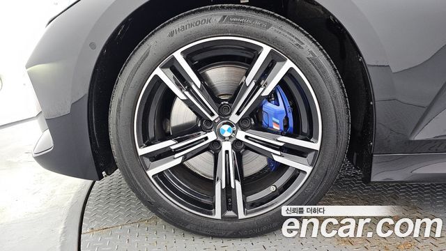 BMW 3-Series 2024 — photo 5