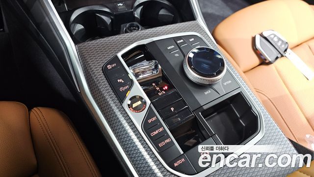 BMW 3-Series 2024 — photo 12