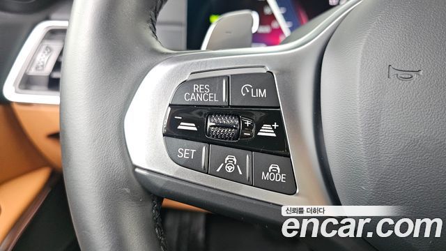 BMW 3-Series 2024 — photo 27