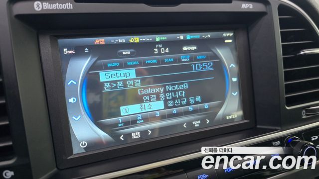 Hyundai AVANTE 2018 — photo 25