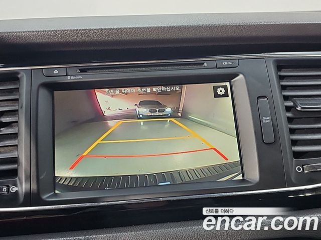 Kia Canival 2016 — photo 14