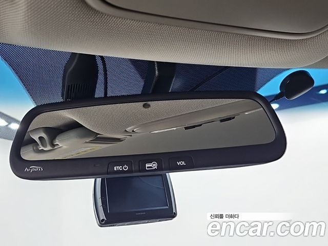 Kia Canival 2016 — photo 15