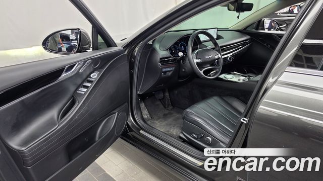 Genesis G80 2022 — photo 13