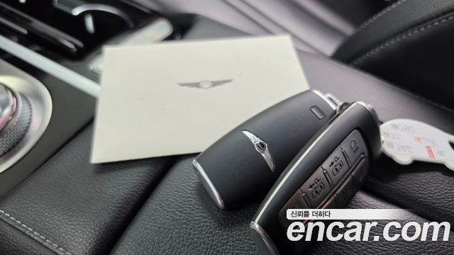 Genesis G80 2022 — photo 21