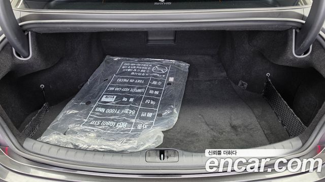 Genesis G80 2022 — photo 26