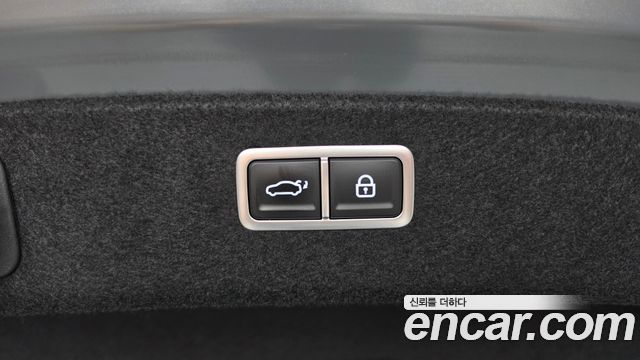 Genesis G80 2022 — photo 34