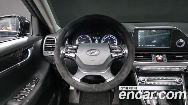Hyundai Grandeur 2017 — photo 13