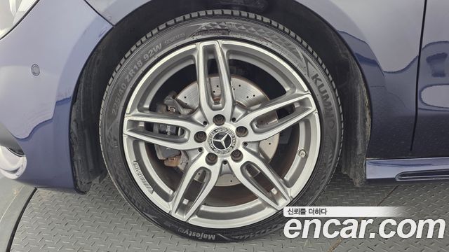 Mercedes-Benz CLA-Class 2019 — photo 5