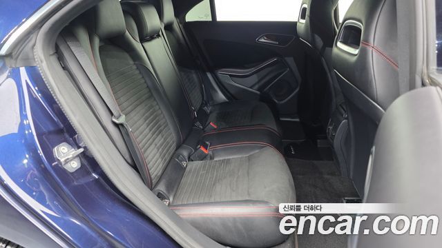 Mercedes-Benz CLA-Class 2019 — photo 12