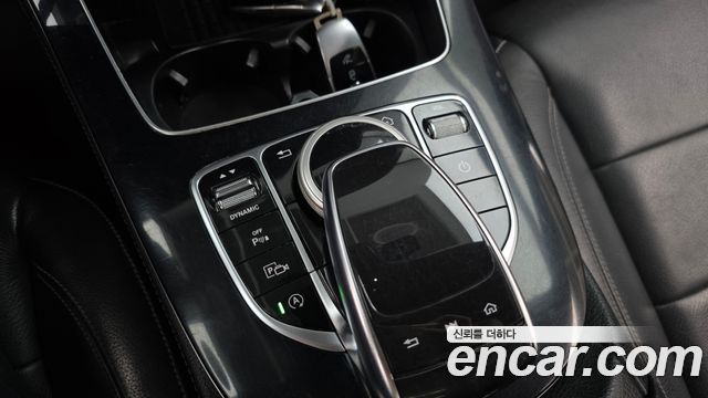 Mercedes-Benz E-Class 2019 — photo 9