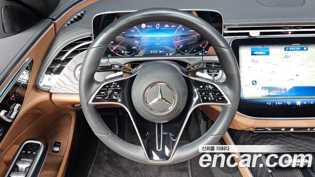 Mercedes-Benz E-Class 2024 — photo 22
