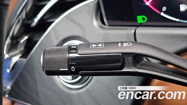 Mercedes-Benz E-Class 2024 — photo 29