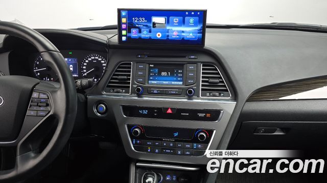 Hyundai Sonata 2016 — photo 13